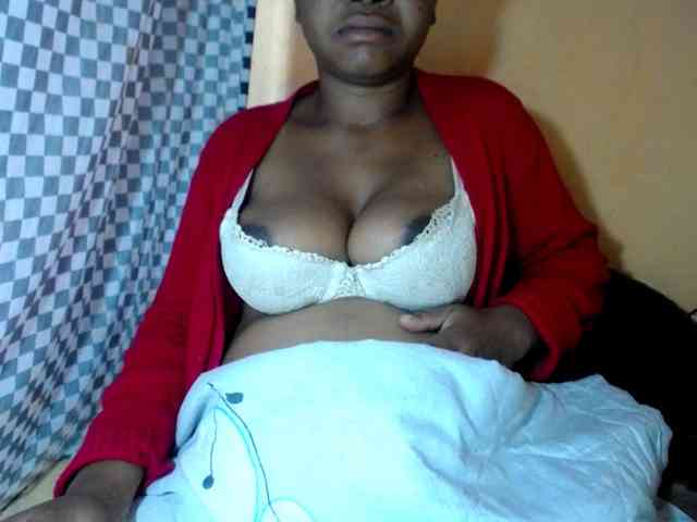 CAROLE71 webcam