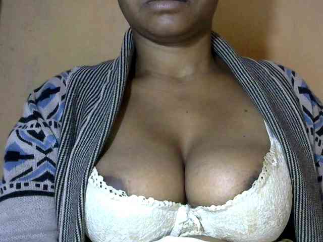 CAROLE71 webcam