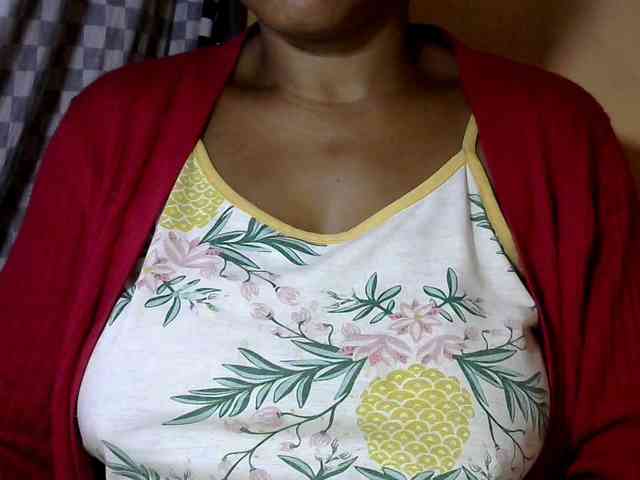 CAROLE71 webcam