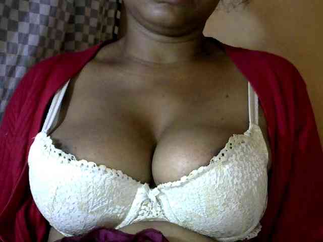 CAROLE71 webcam