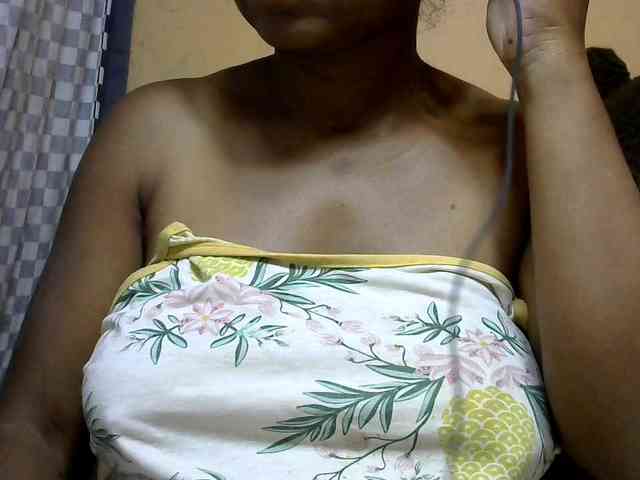 CAROLE71 webcam