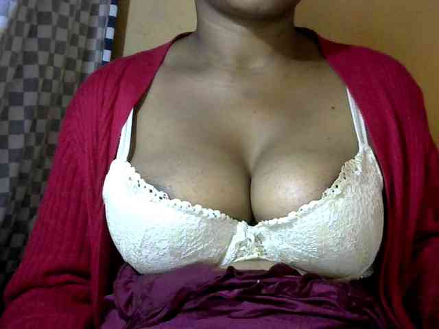 CAROLE71 webcam