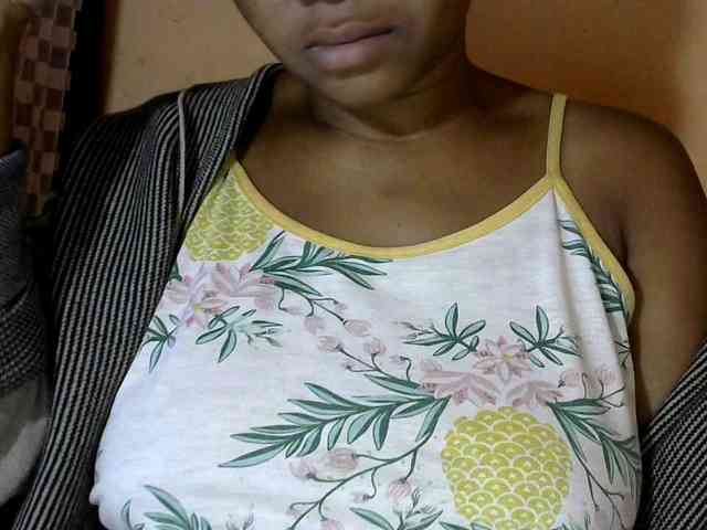 CAROLE71 webcam