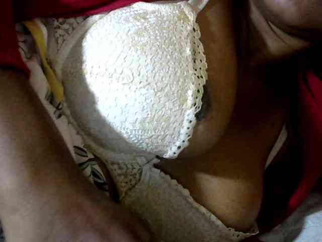 CAROLE71 webcam