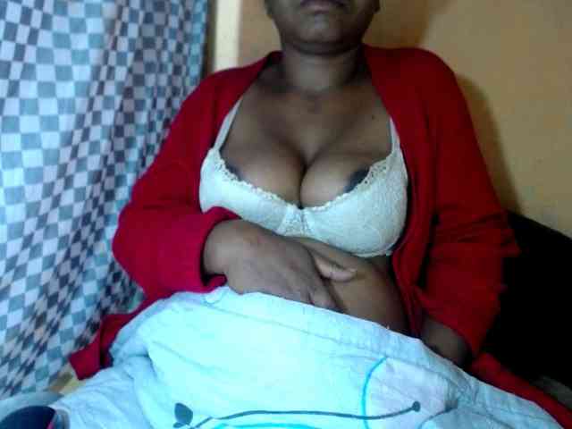 CAROLE71 webcam