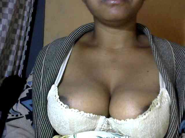 CAROLE71 webcam