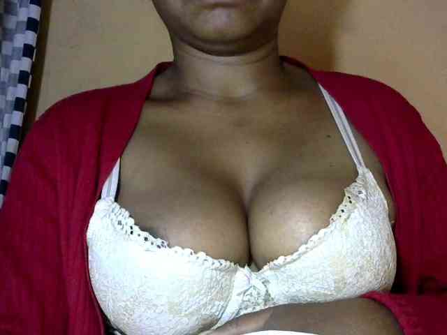 CAROLE71 webcam