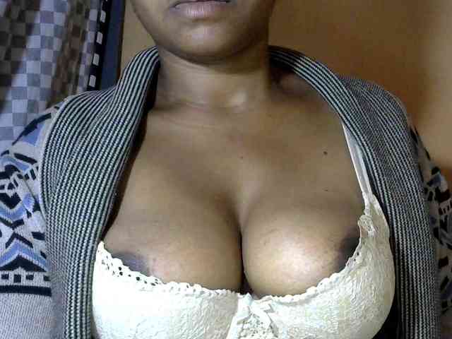 CAROLE71 webcam