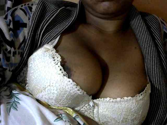 CAROLE71 webcam
