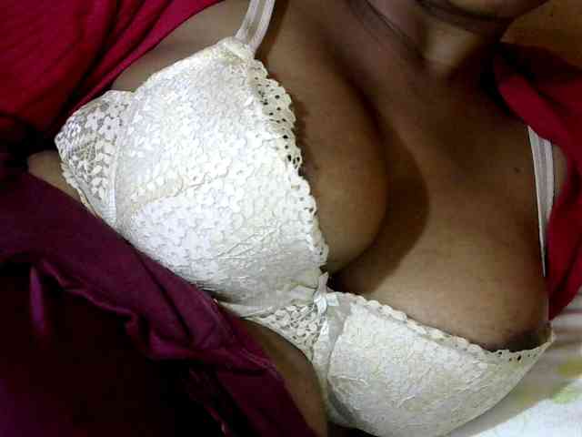 CAROLE71 webcam