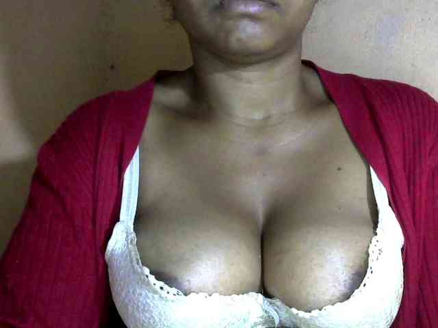 CAROLE71 webcam