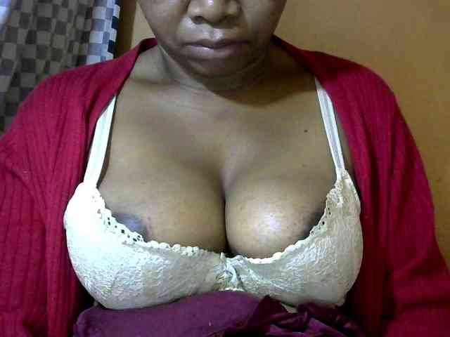 CAROLE71 webcam
