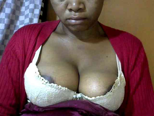 CAROLE71 webcam