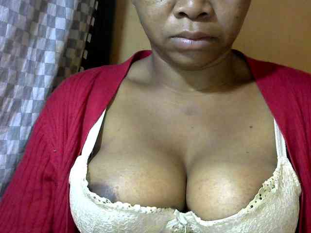 CAROLE71 webcam