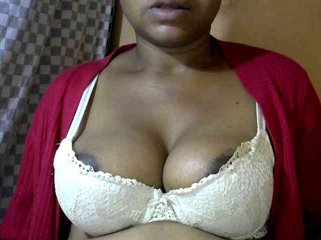 CAROLE71 webcam