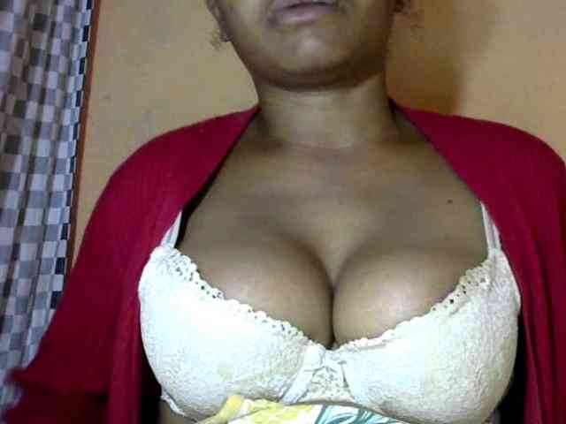 CAROLE71 webcam