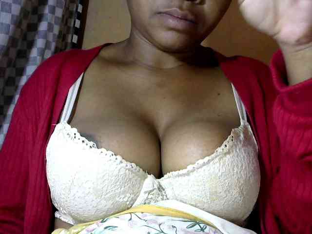 CAROLE71 webcam