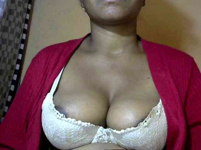 CAROLE71 webcam