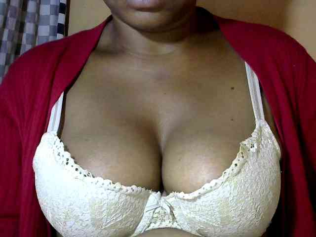 CAROLE71 webcam