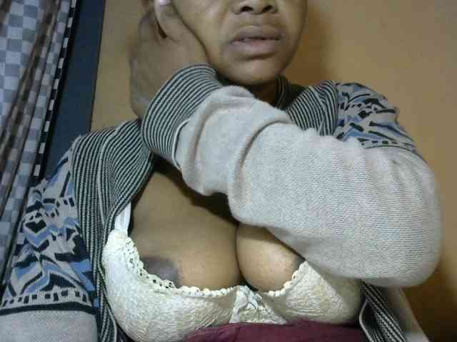 CAROLE71 webcam