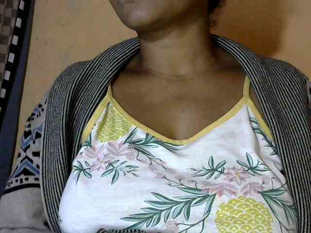 CAROLE71 webcam