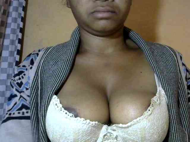 CAROLE71 webcam