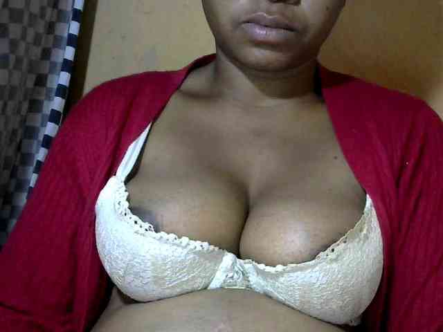 CAROLE71 webcam