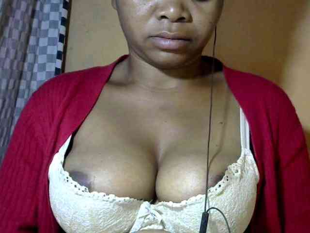 CAROLE71 webcam