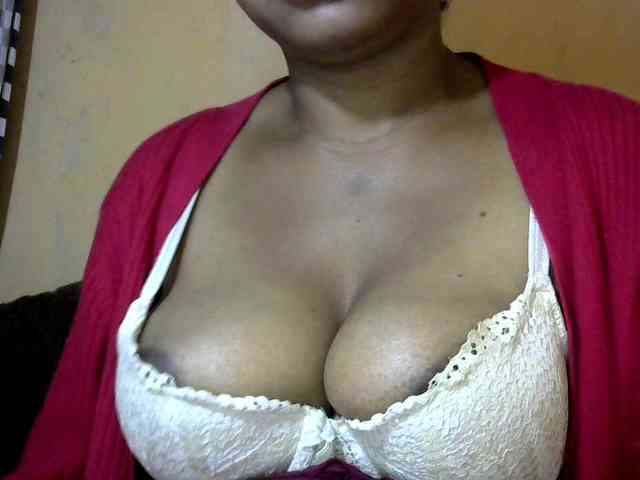 CAROLE71 webcam