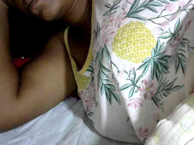 CAROLE71 webcam