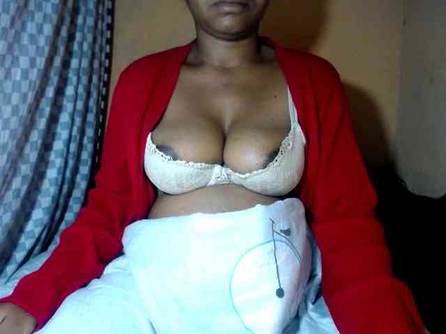 CAROLE71 webcam
