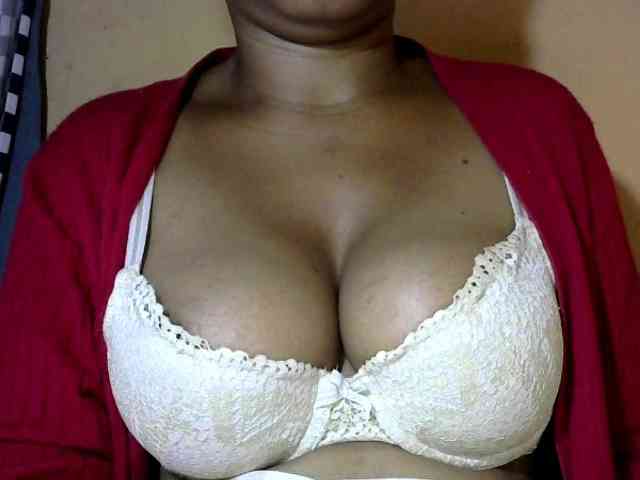 CAROLE71 webcam