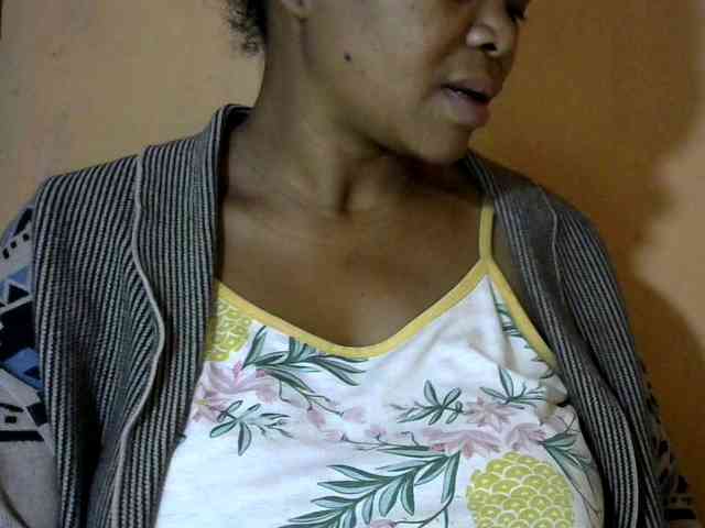 CAROLE71 webcam