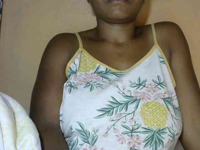 CAROLE71 webcam