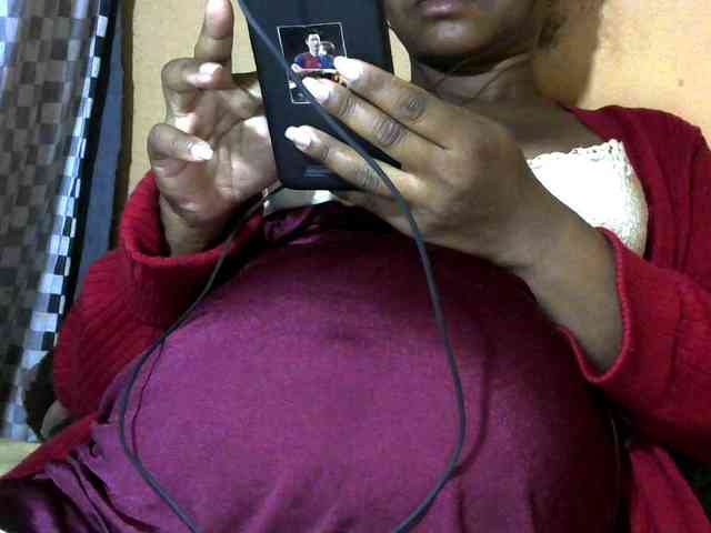 CAROLE71 webcam