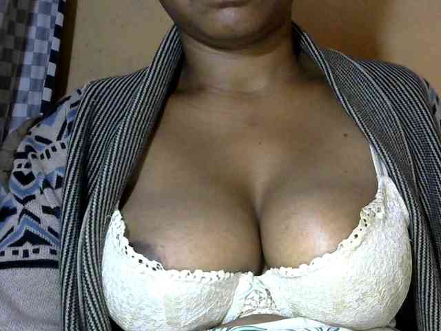 CAROLE71 webcam