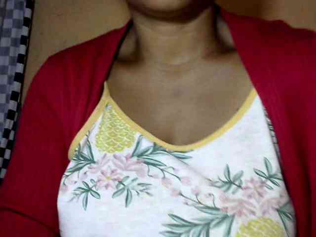 CAROLE71 webcam