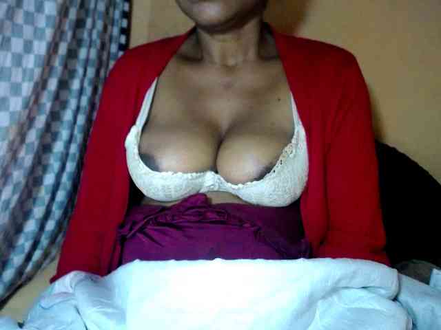 CAROLE71 webcam