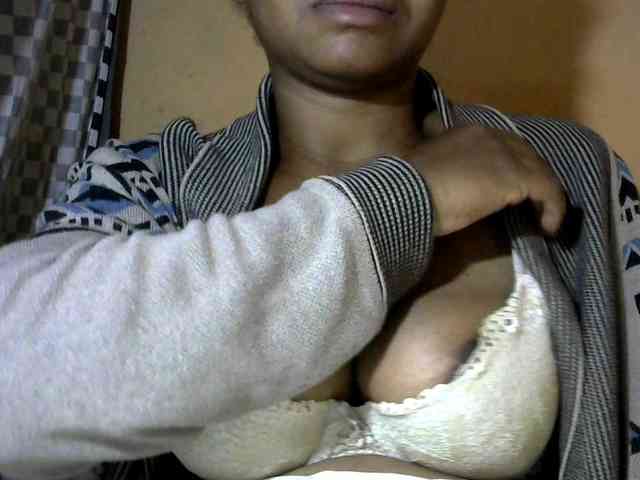 CAROLE71 webcam