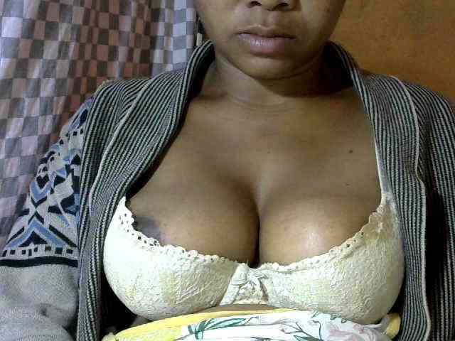 CAROLE71 webcam