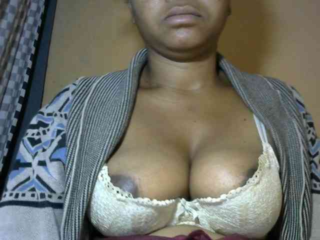 CAROLE71 webcam