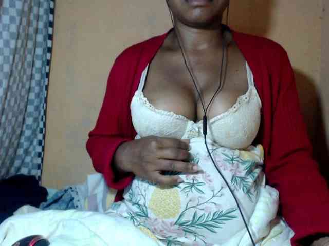 CAROLE71 webcam