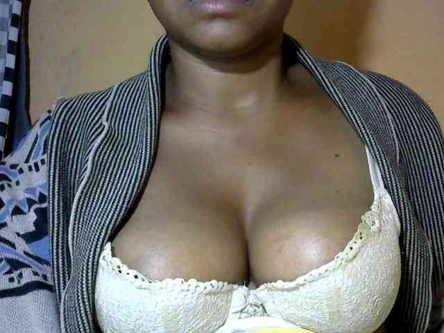 CAROLE71 webcam