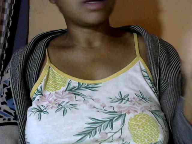 CAROLE71 webcam