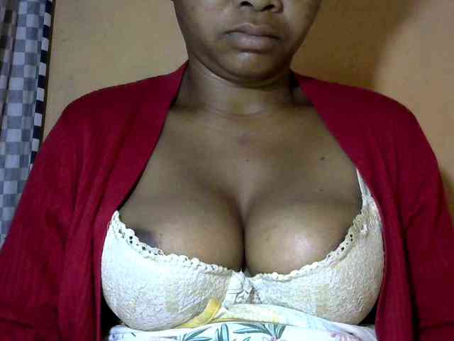 CAROLE71 webcam
