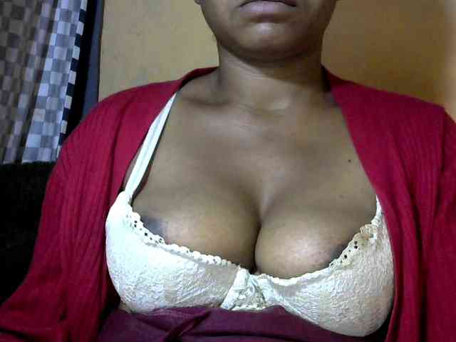 CAROLE71 webcam