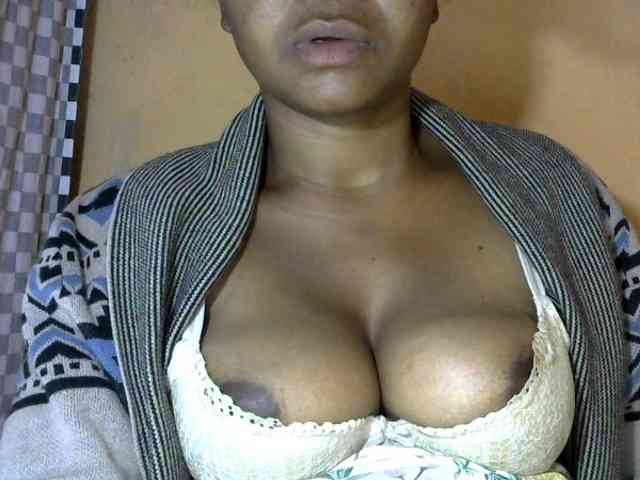 CAROLE71 webcam