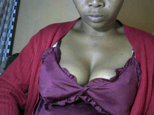 CAROLE71 webcam