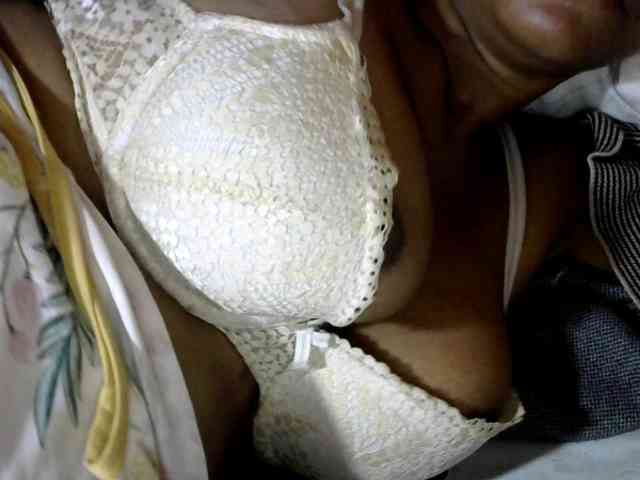 CAROLE71 webcam