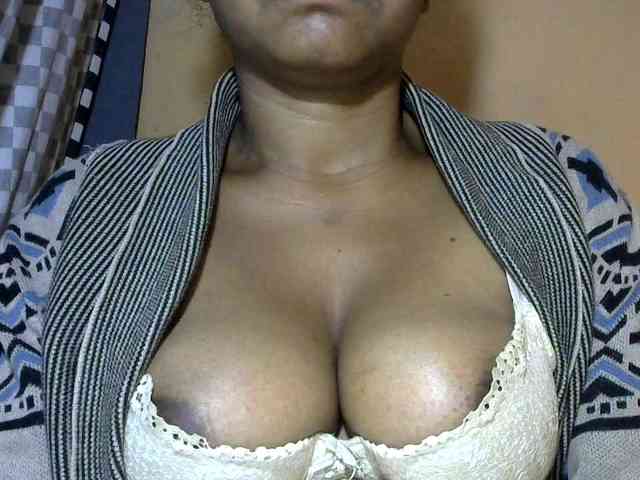 CAROLE71 webcam